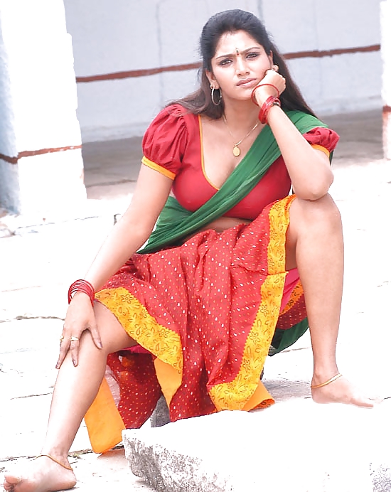 Bhuvaneswari
 #21069773