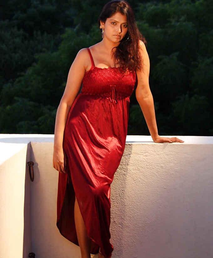 Bhuvaneswari
 #21069824