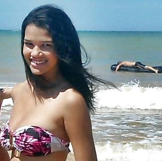 Facebook brendha soares
 #15975868