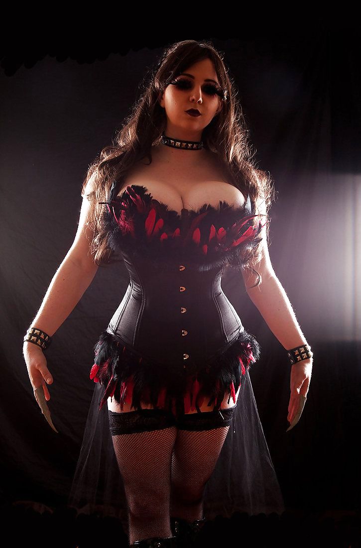 Curvy ragazze cosplay 2
 #19192661