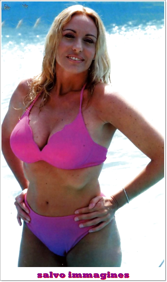 Antonella Kleriker #6873320