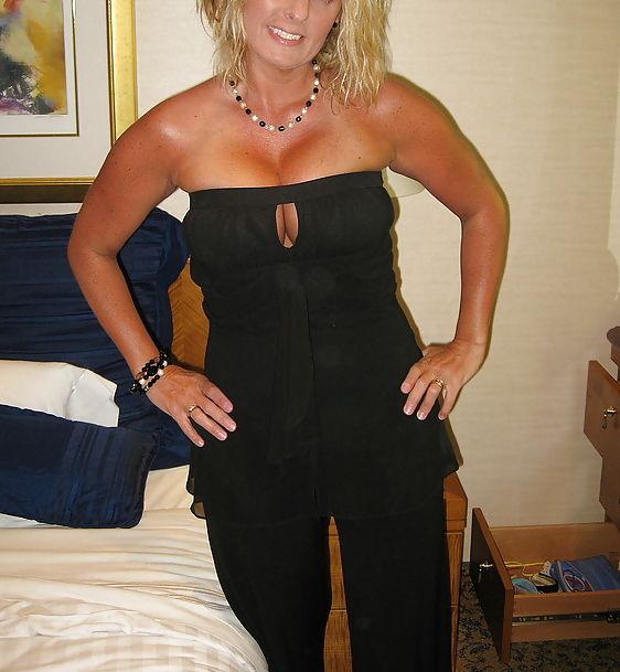 MATURE BRONZE GODDESS 1 #2579476