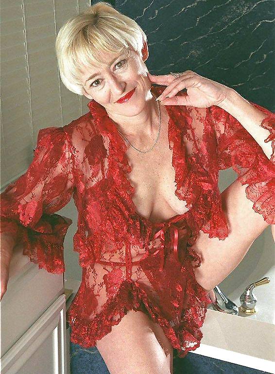 Milfs Matures Ladys 6 #8953798
