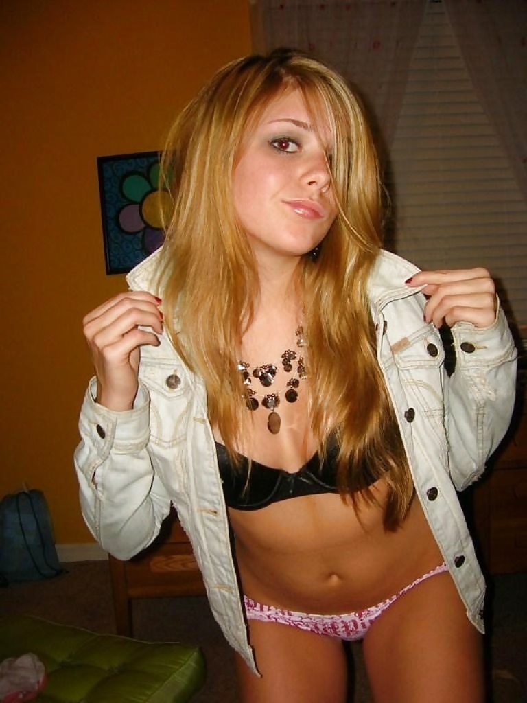 Girly Selfshot #2546740