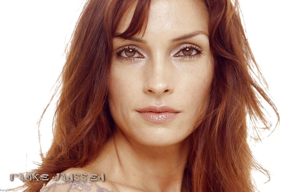 Famke janssen
 #14672204