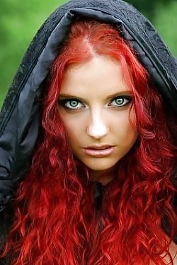 Red heads #15111505