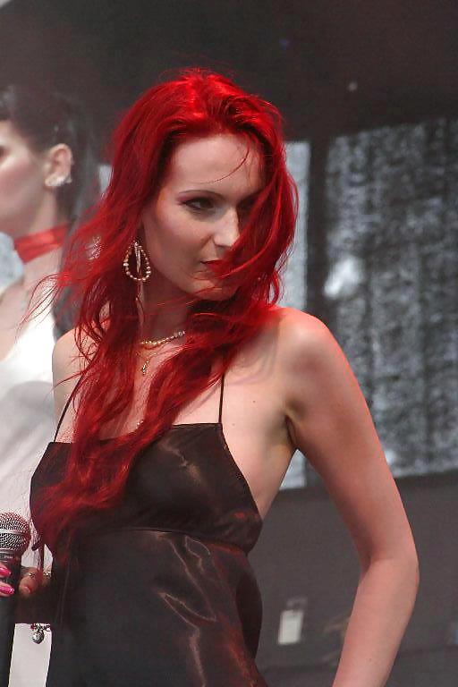 Red heads #15111515