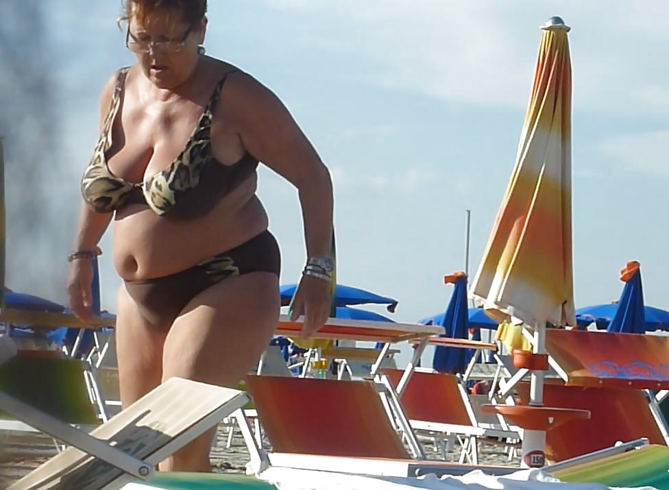 Beach BBW Granny Tits #20052881