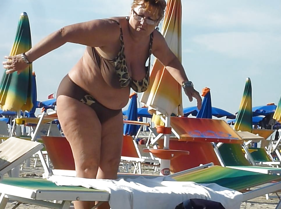 Beach BBW Granny Tits #20052907