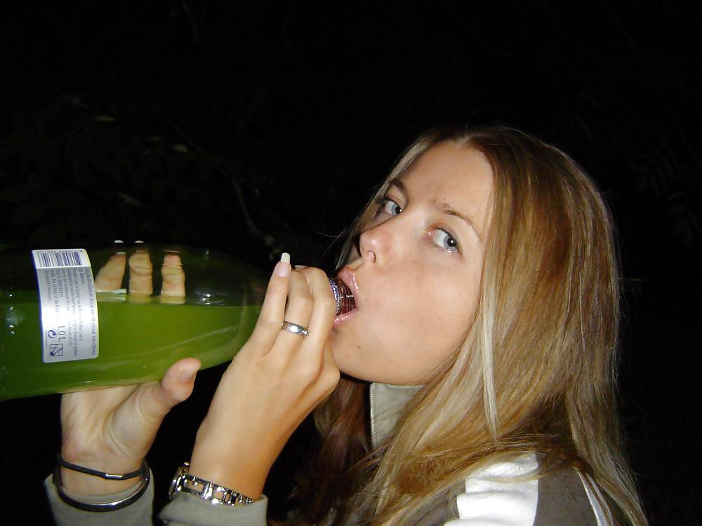 Hollandaise teen
 #18107620