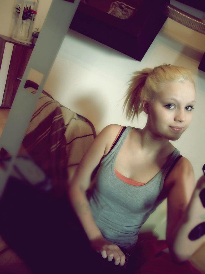 Internet Girls #8899703