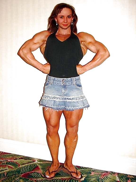 Extravagant Fakes Muscular Girls 02 #22743249