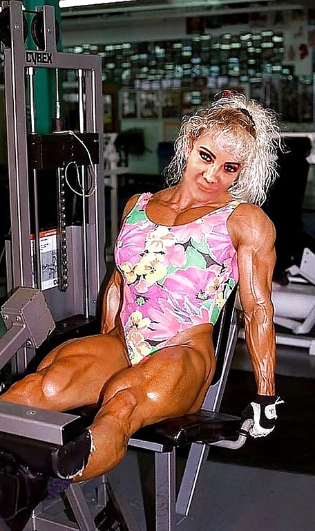 Extravagant Fakes Muscular Girls 02 #22743388