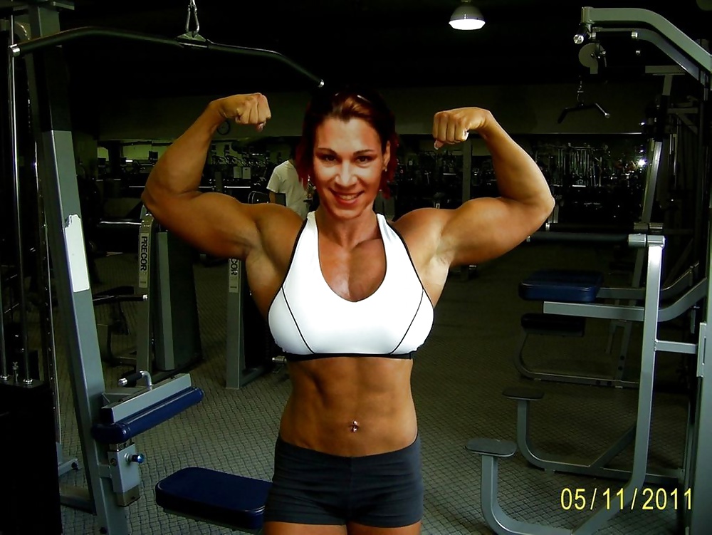 Extravagant Fakes Muscular Girls 02 #22743593