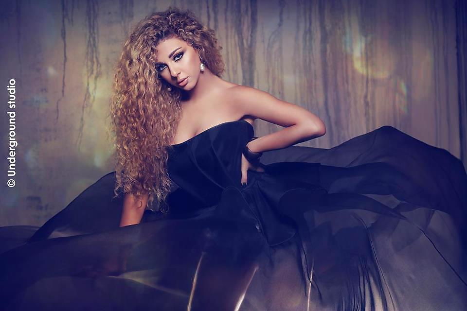 Myriam Fares - セクシーなアラビアン・シンガー
 #21023850