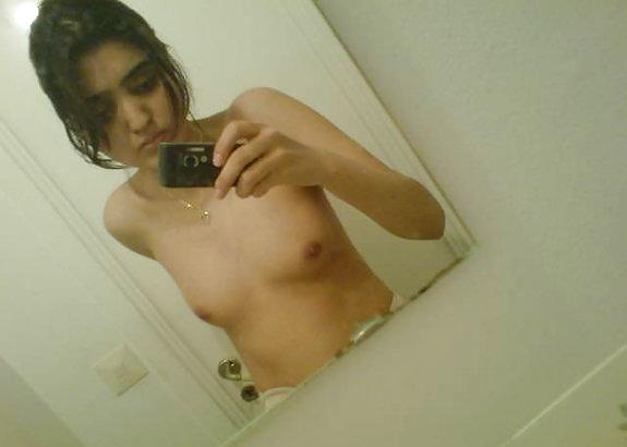 Hijabis Afghani Arab Desi Babe #10431743