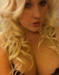 Hot Facebook Friends