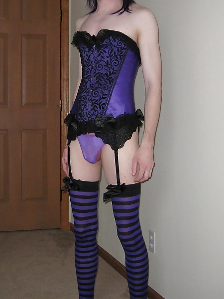 Purple corset #17551515