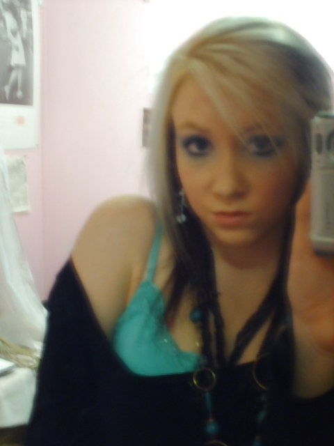 Selfshot 11 #18133299