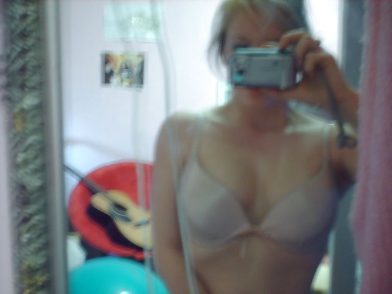Selfshot 11 #18133327