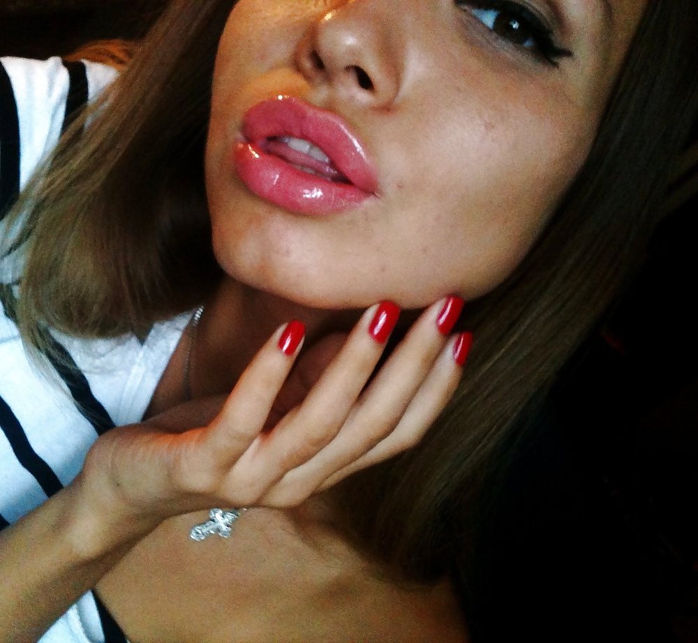 Nataly #17379210