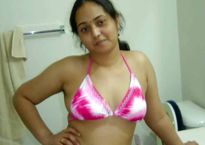 ¡¡ama de casa india rashmi nude !!
 #9351203
