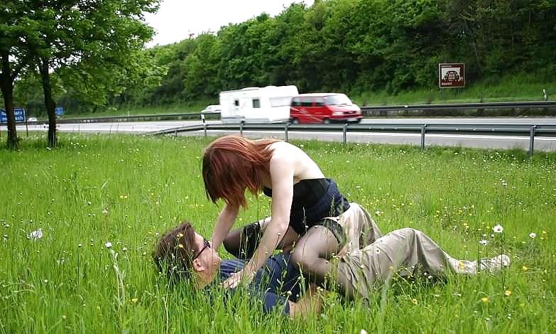 Pärchen Beim Ficken Auf Der Autobahn Durch Segel #4929857