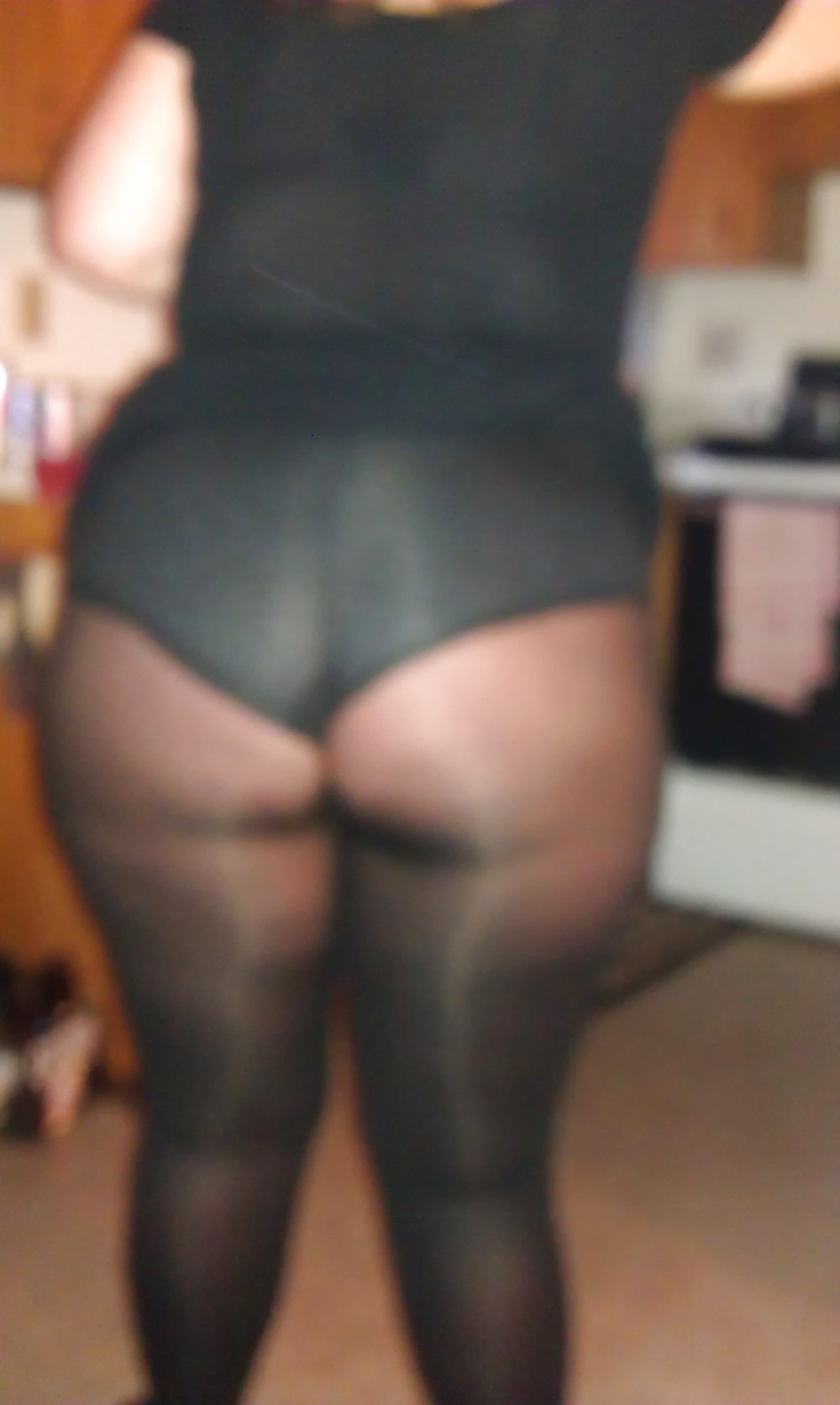 BBW Hipster in nylons and pussy and ass shots