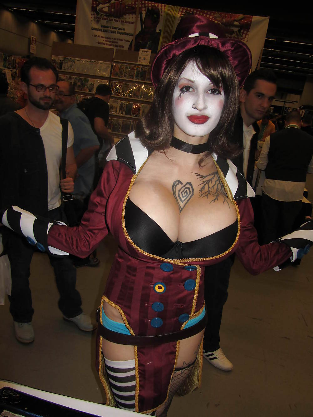 Mad Moxxi Cosplay (ariane St.amore) #22388817