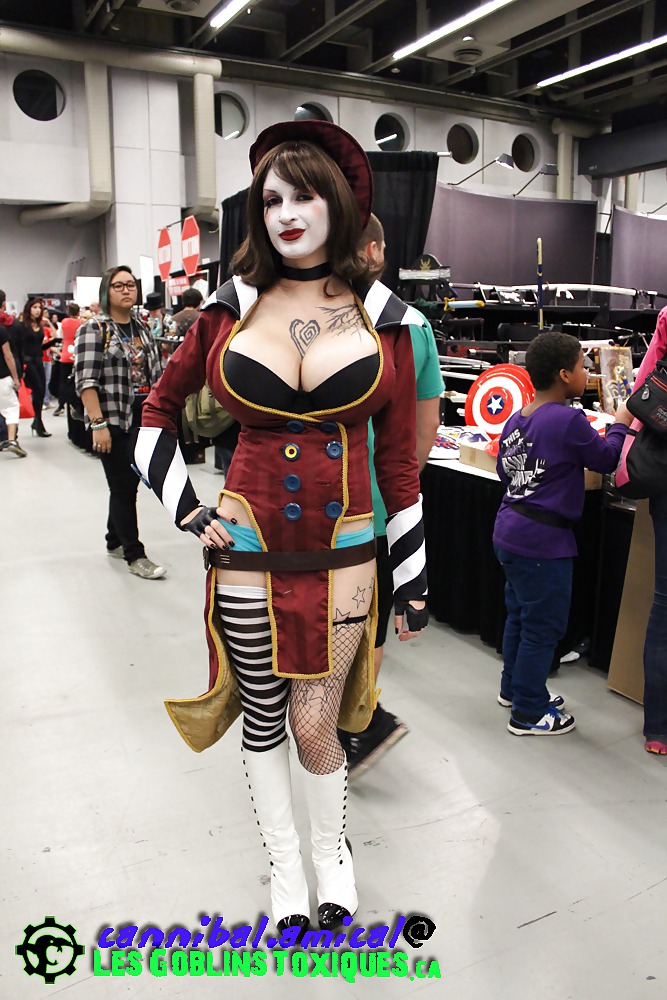 Mad Moxxi Cosplay (ariane St.amore) #22388823