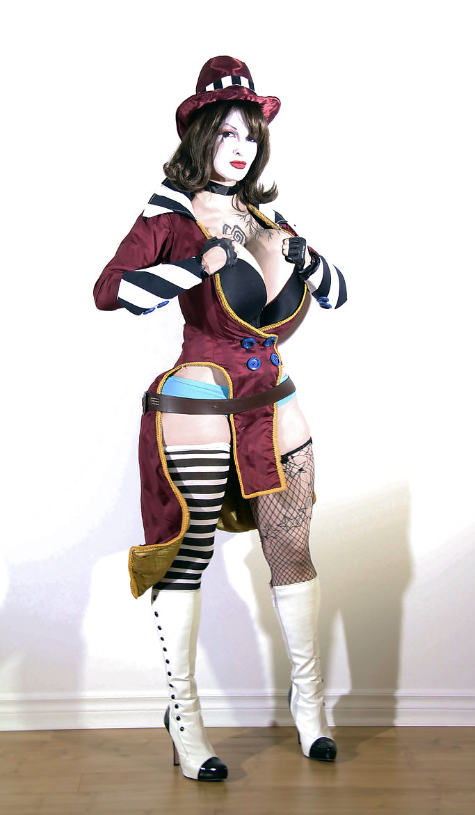 Mad Moxxi Cosplay (ariane St.amore) #22388842