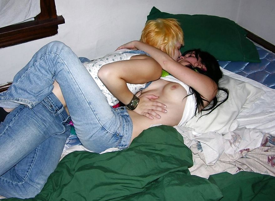 Random Chicks! #197556