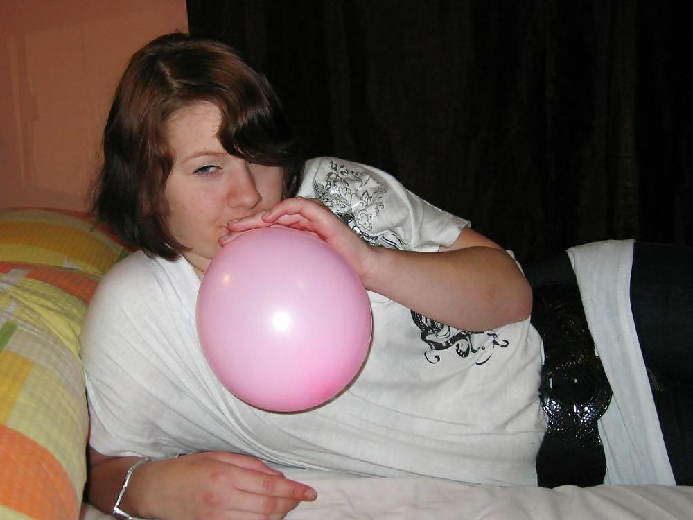 Chicas con globos
 #19355090