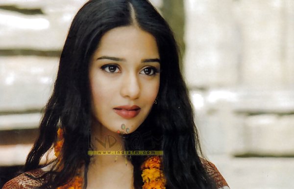 Indian slim n sexy Amrita rao - 5 #9983426