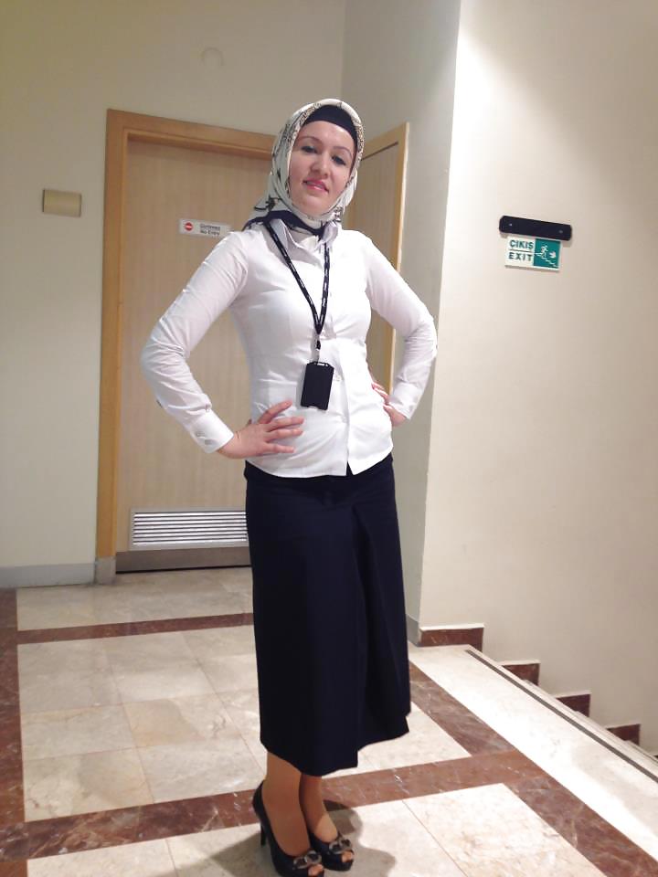 Türkisches Arabisches Hijab, Turban Tragenden Asiatisch Aus #18507503