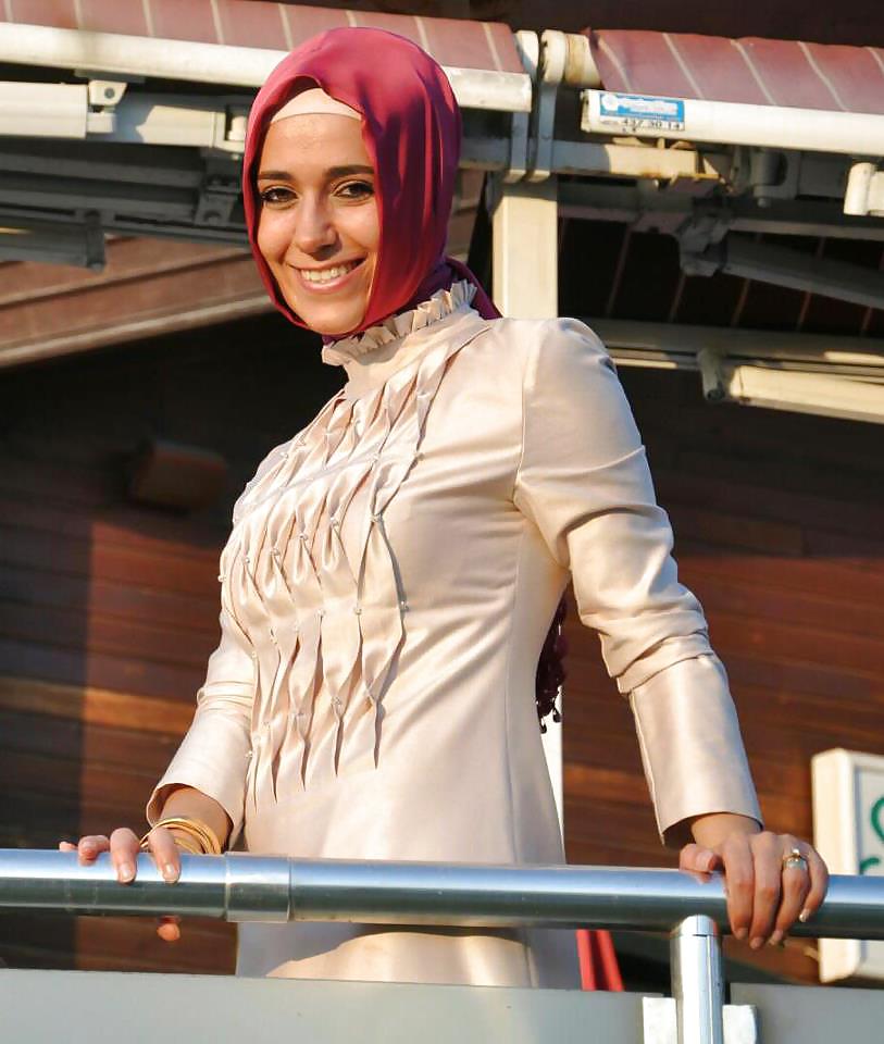 Türkisches Arabisches Hijab, Turban Tragenden Asiatisch Aus #18507558