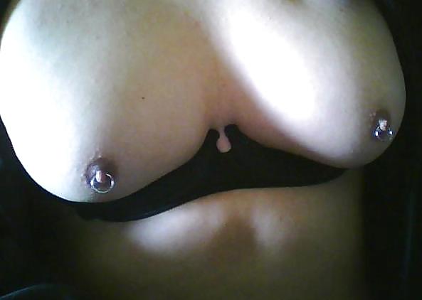 Admire mis tetas (my tits) and please leave a comment #394291