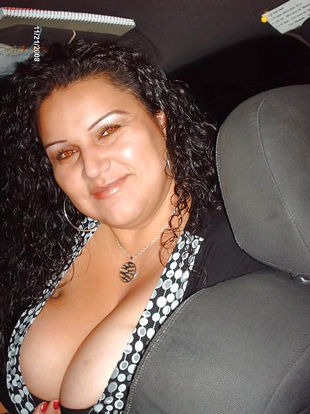 Wears a 42GGG nursing bra