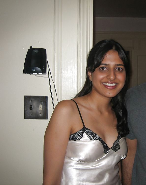 Indian teen nude 318 #4495928