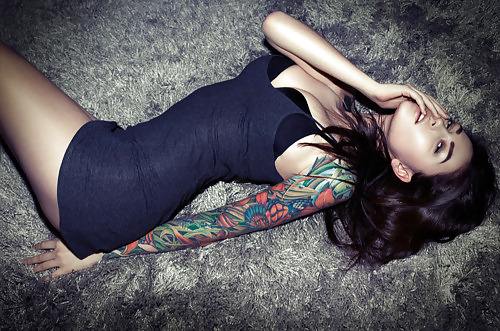 Hiding tiring her tattoos #9413944