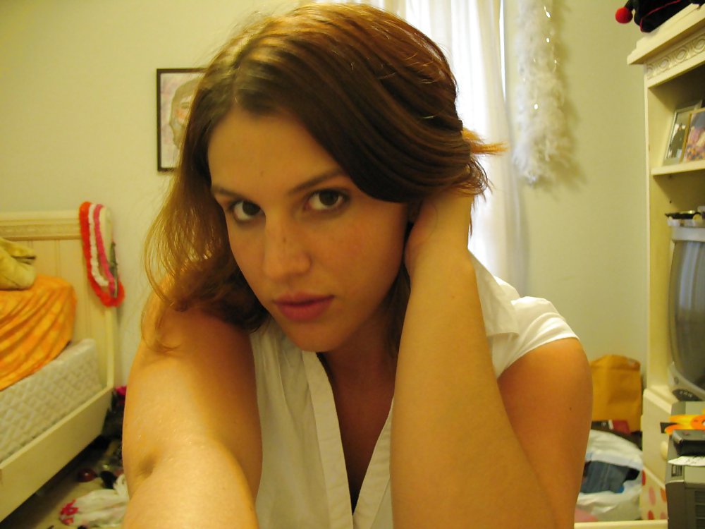 Brunet hottie 2 #3963415