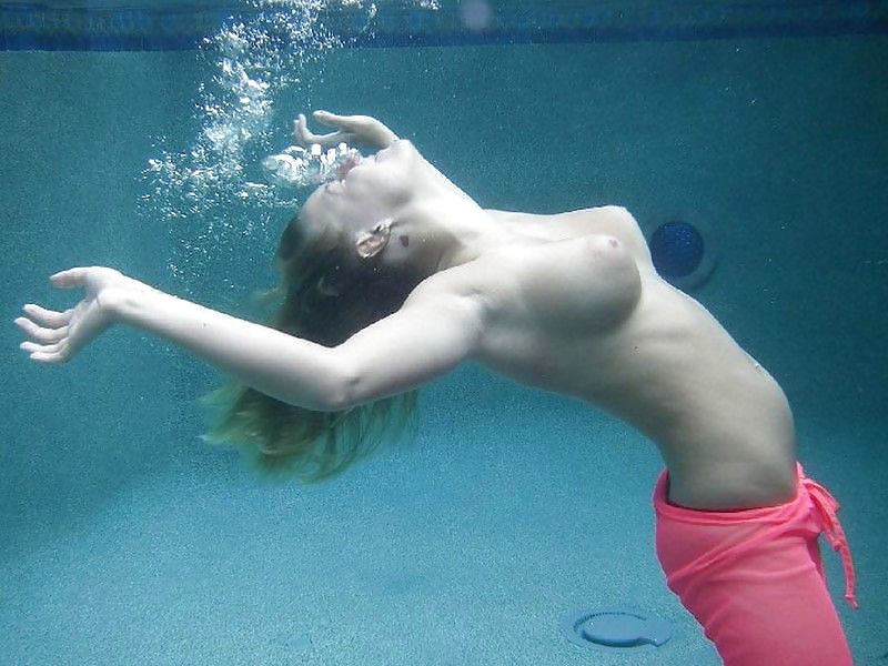 Underwater sex #18849574