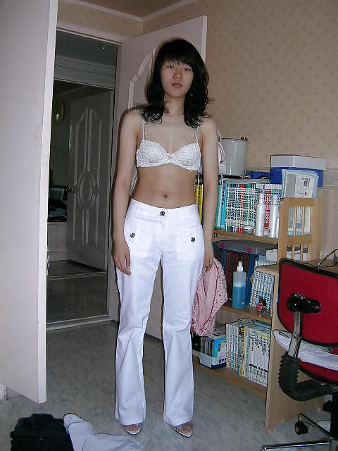 Coreano chica de la universidad en casa
 #15293980