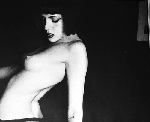 Pour elle 35
 #7867528