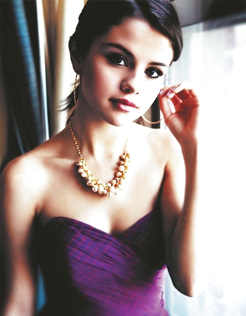Selena Gomez 8 #15806111