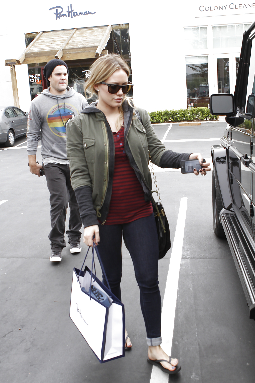 Hilary duff - in jeans mentre fuori a los angeles
 #5209683