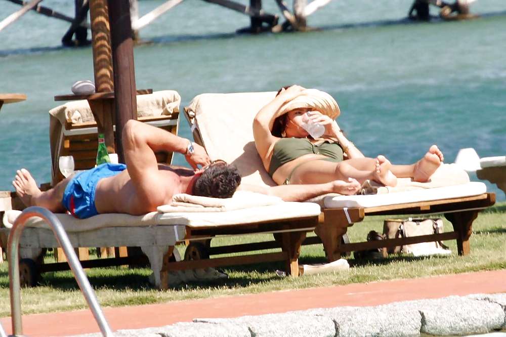 Sofia Vergara sunshine in a very sexy bikini in Ischia #4026190