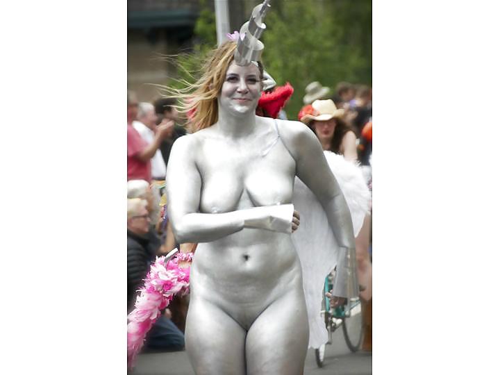 Nude Painted Ladies in Public Fetish Gallery 8 #19055602
