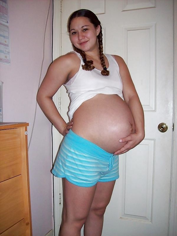 妊娠中の女の子、とてもエキサイティング
 #1070091