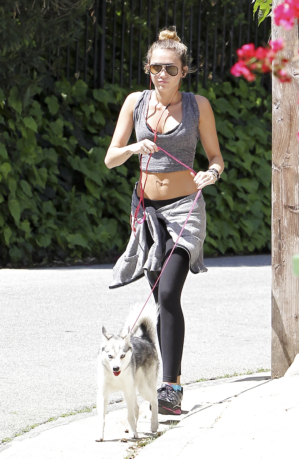Miley Cyrus Keeping fit #10865156